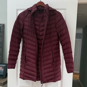 32 Degrees Women's Burgundy Puffer Jacket